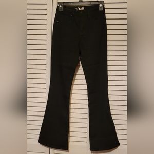 𝅺YMI girl black flare leg pant jean sz 14  NWOT